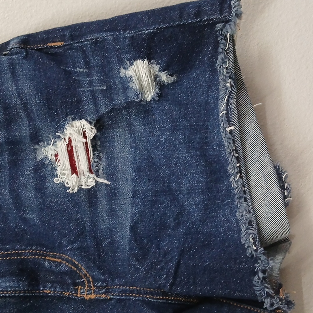 NWT 3.5” Denim Shorts m jeans by Maurices Size 10 High Rise - Picture 4 of 7